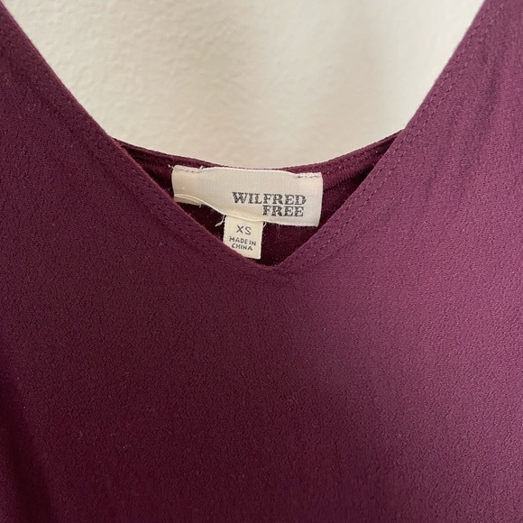 Wilfred Aritzia Blouse tank top - Picture 2 of 3
